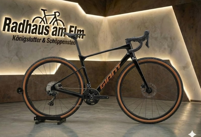 Revolt Advanced 2 Carbon Gr. L